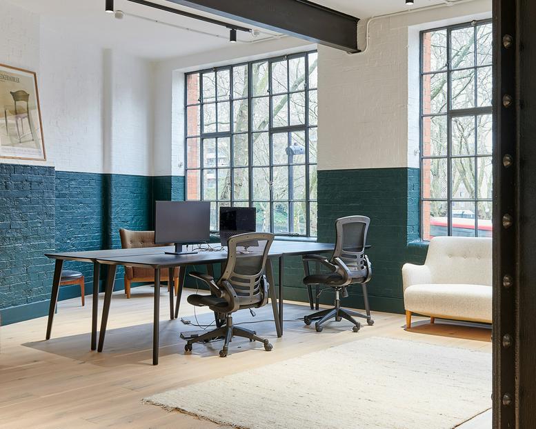 Photo of an office at 161 Rosebery Avenue First Floor, Clerkenwell EC1R 4QX