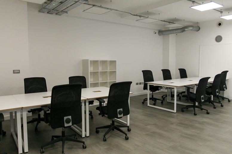 Photo of an office at 163 City Rd EC1V 1NR
