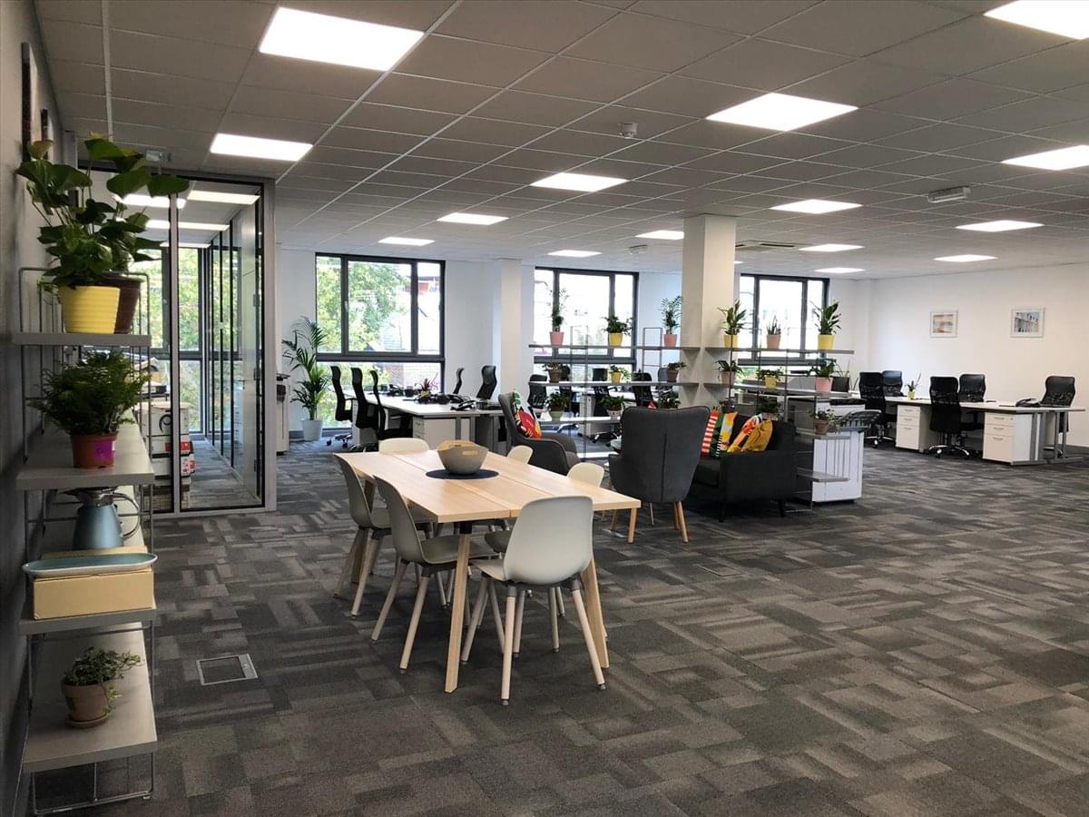 Photo of Office Space on 57 Putney Bridge Road - Wandsworth
