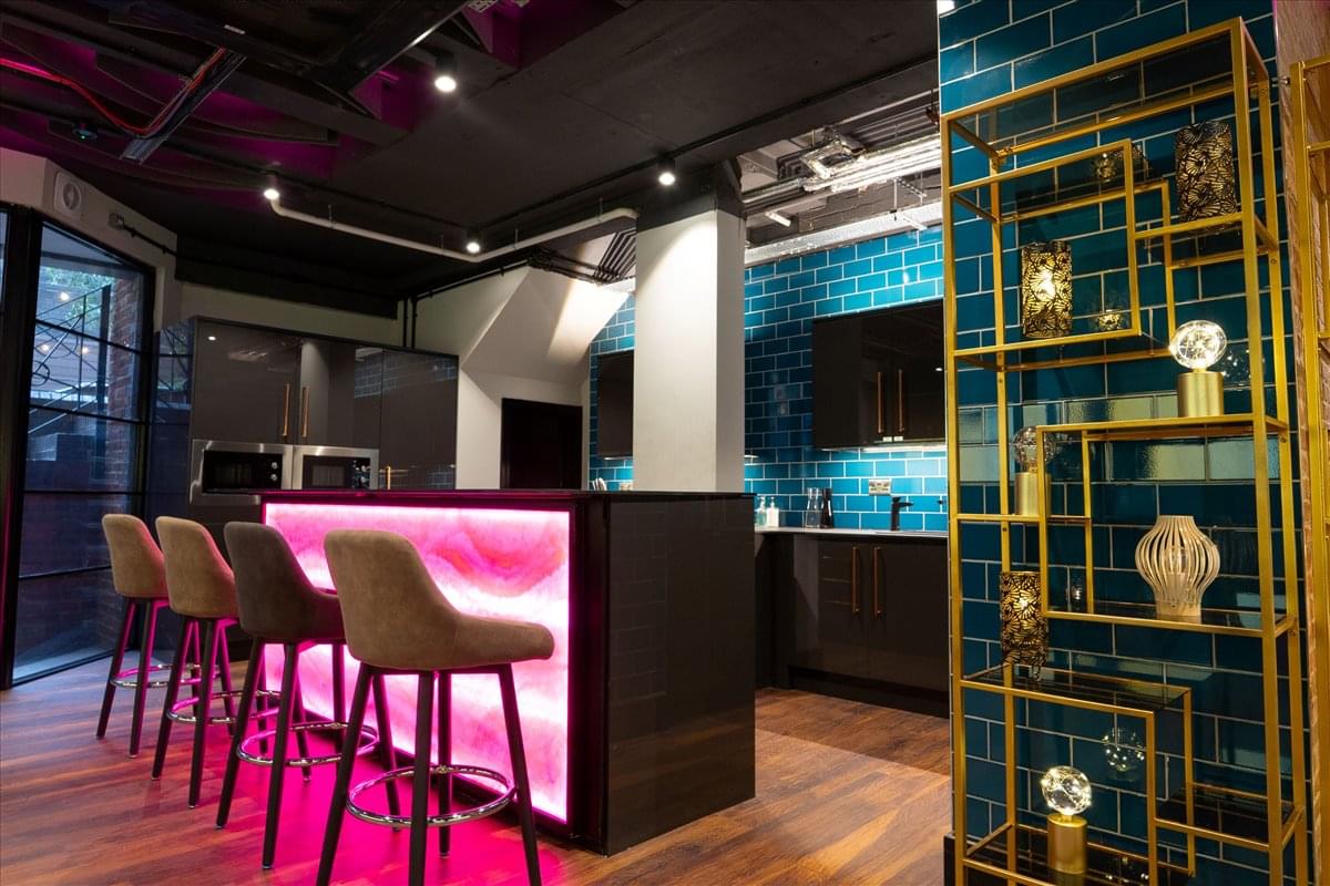 Image of an office at 16 St. John's Lane, Farringdon EC1M 4BS