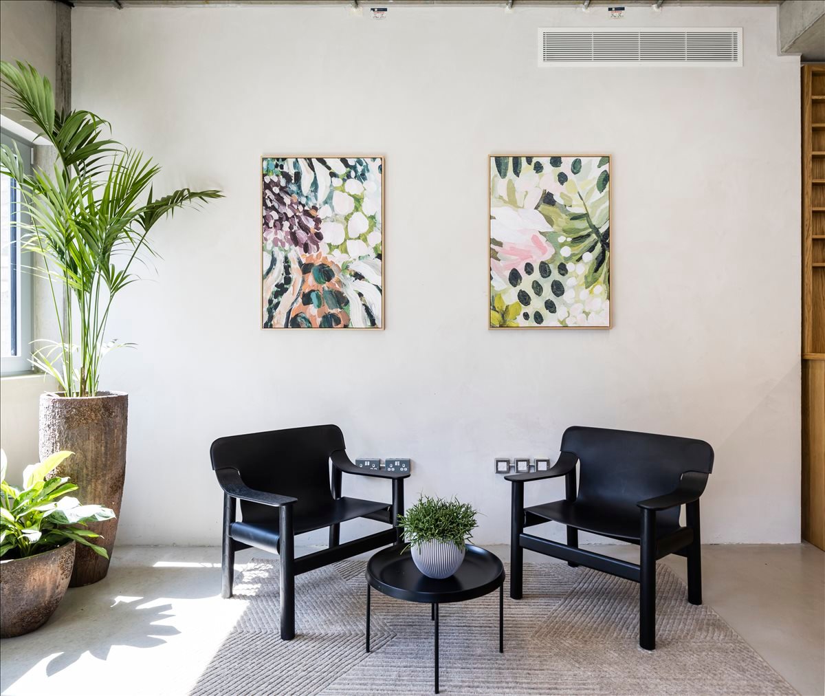 Image of the workspace at 17-20 Risborough Street SE1 0HG