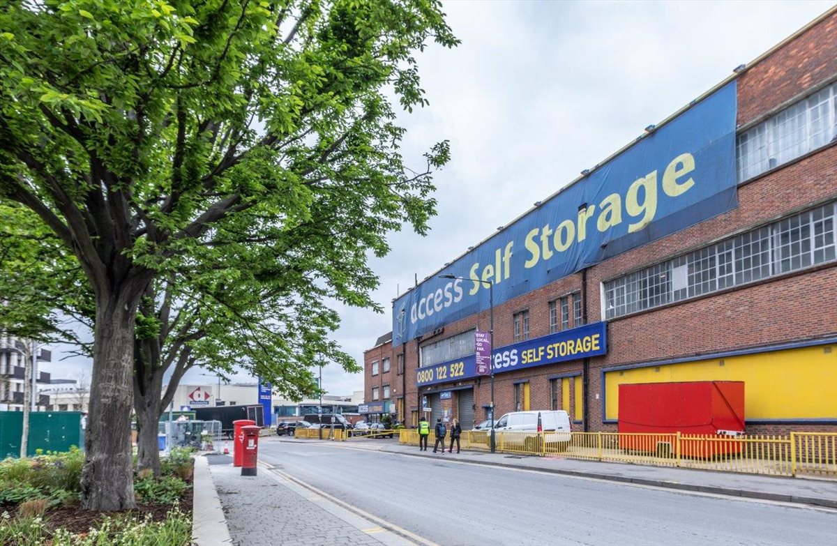 Photo of Office Space on First Way, Wembley Stadium Industrial Estate - Wembley