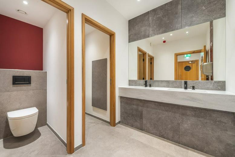 Image of an office at 177 Tottenham Court Road  W1T 7NZ