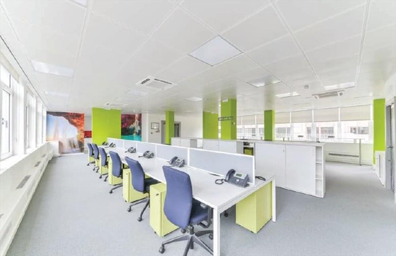Photo of Office Space on 19-21 Great Tower Street - City of London