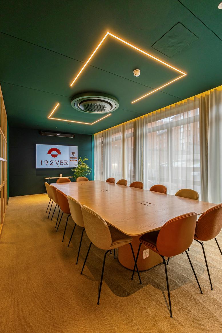 Photo of Office Space on 192-198, Vauxhall Bridge Road - Pimlico