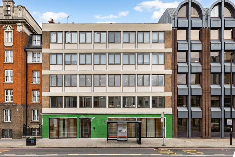 Photo of an office at 192-198, Vauxhall Bridge Road SW1V 1DX