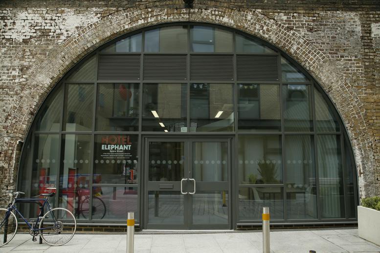 Facilities furnishings & layout of the office for rent at 1 & 2 Spare Street SE17 3EP