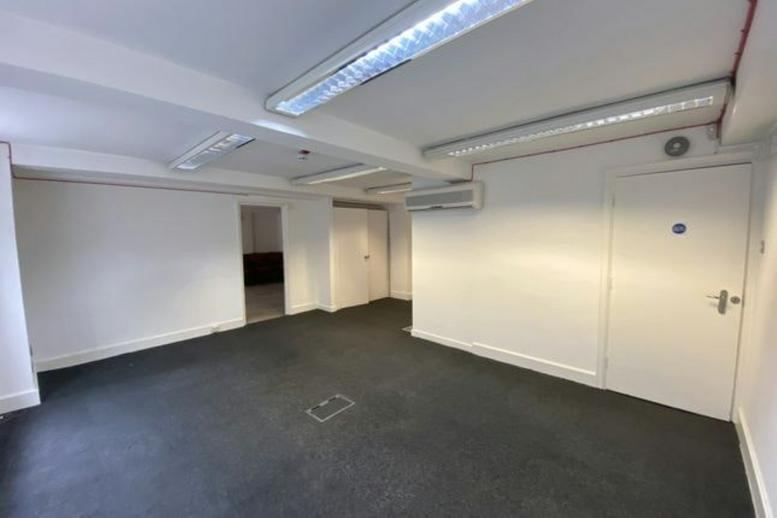Image of the workspace at 1 Artillery Passage, 2nd Floor, Gun House E1 7LJ