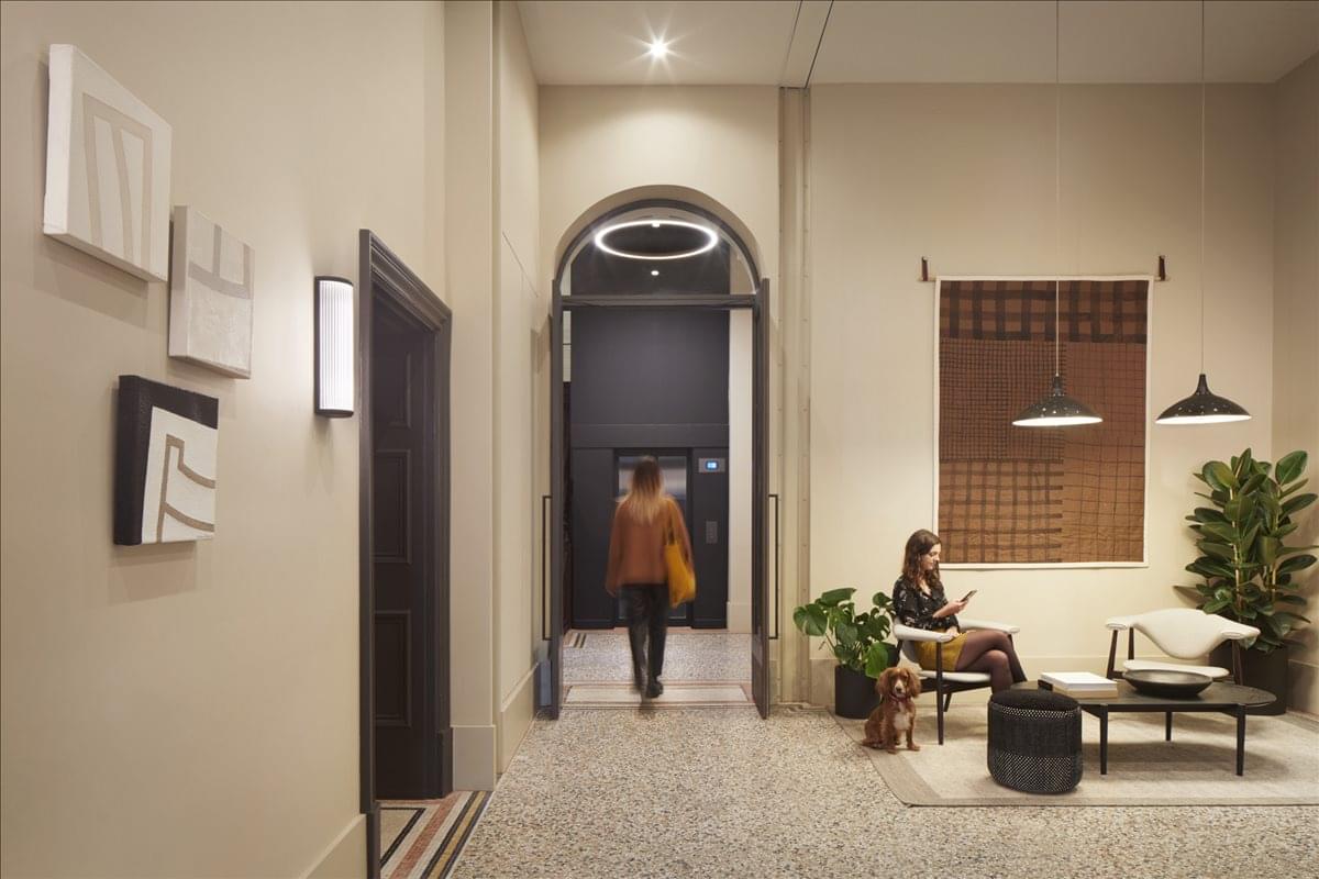 Photo of the workspace available at 1 Temple Avenue, Blackfriars EC4Y 0HA