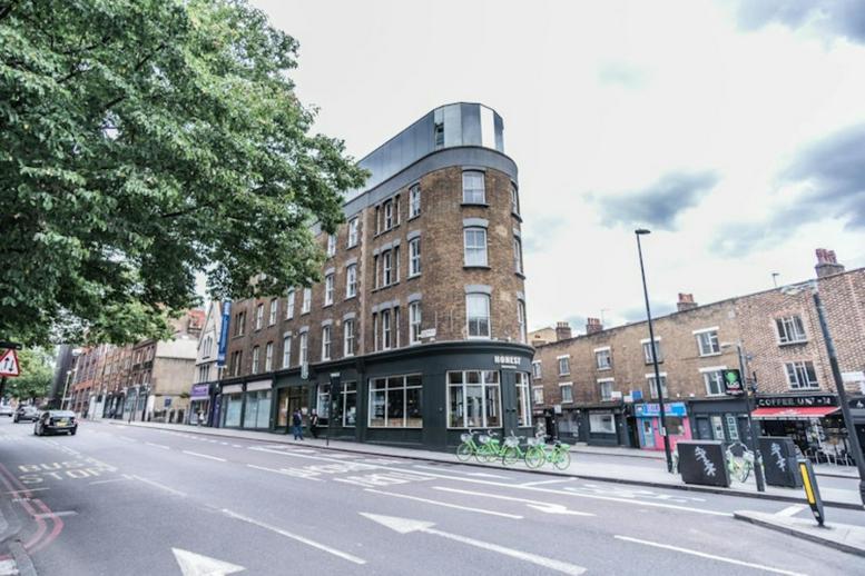 Photo of an office at 1st Floor, 251 Pentonville Road, King's Cross N1 9NG 