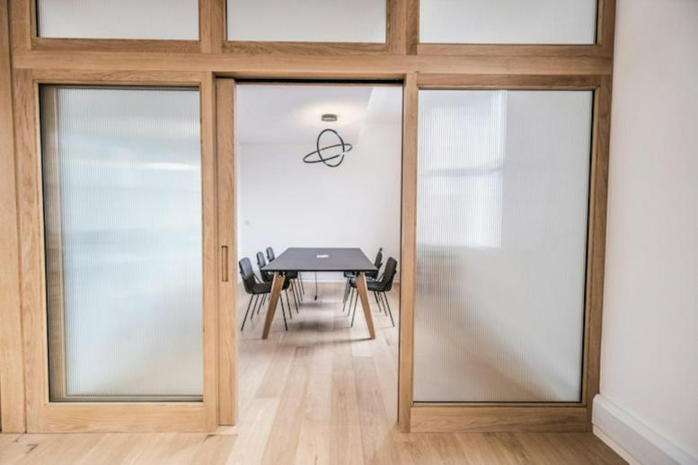 Image of the workspace at 1st Floor, 251 Pentonville Road, King's Cross N1 9NG 