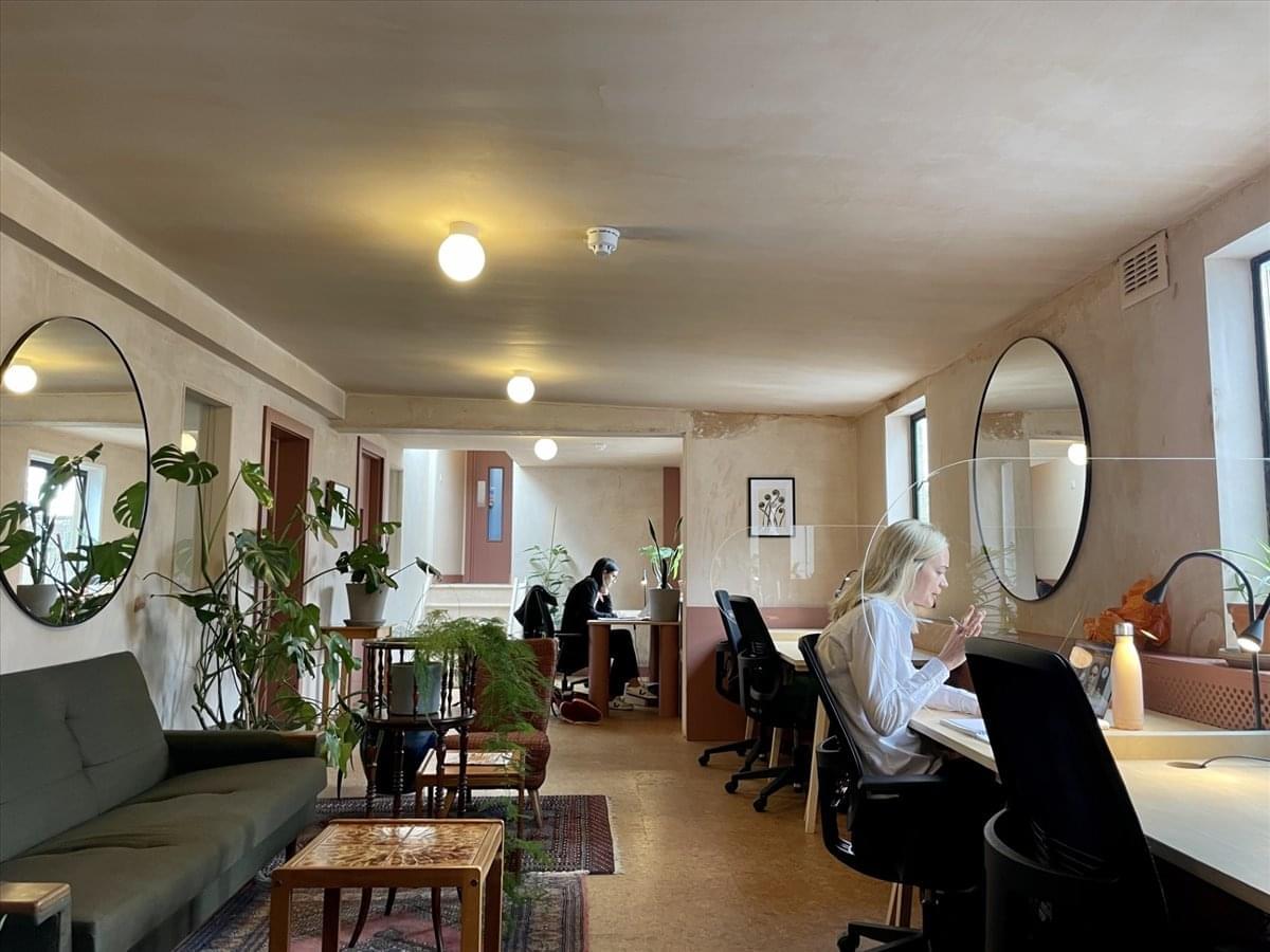 Photo of the workspace available at 20-22 Lordship Lane SE22 8HN