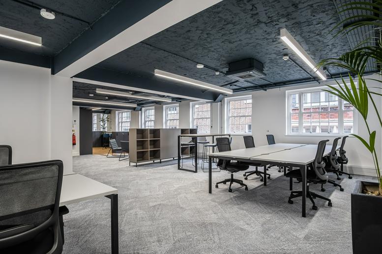 Photo of an office at 20 Ironmonger Lane EC2V 8EP