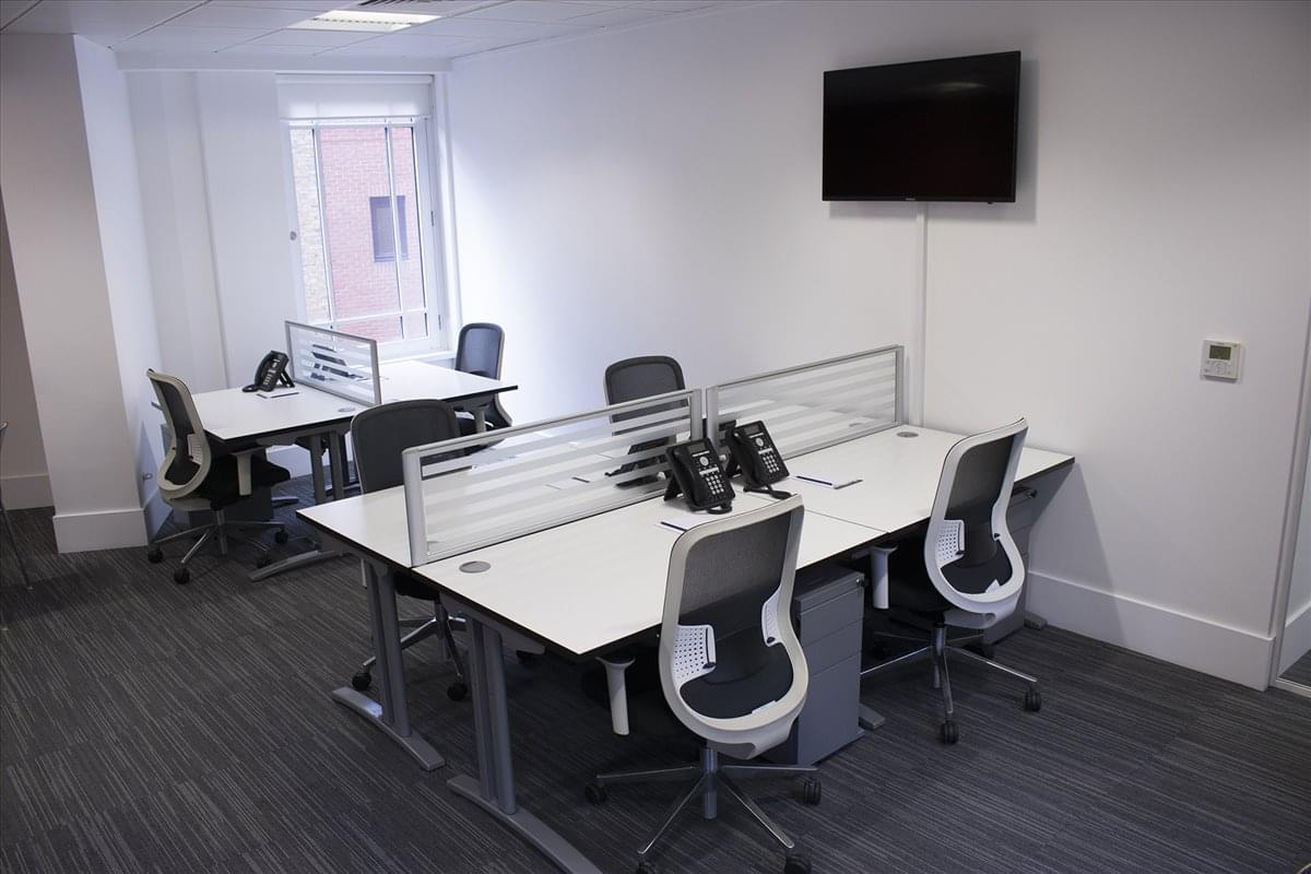 Photo of an office at 20 Little Britain EC1A 7DH