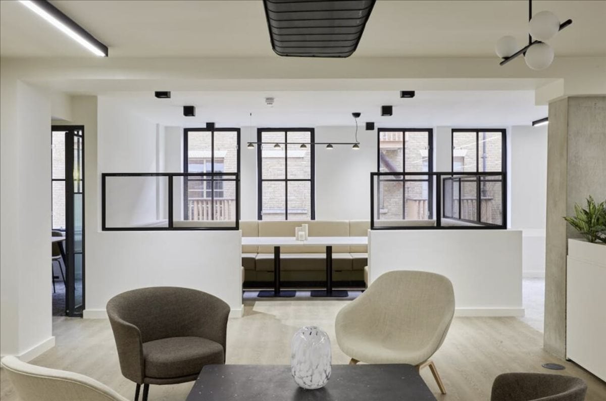 Photo of an office at 20 Queen Elizabeth Street, Goat Yard SE1 2RJ