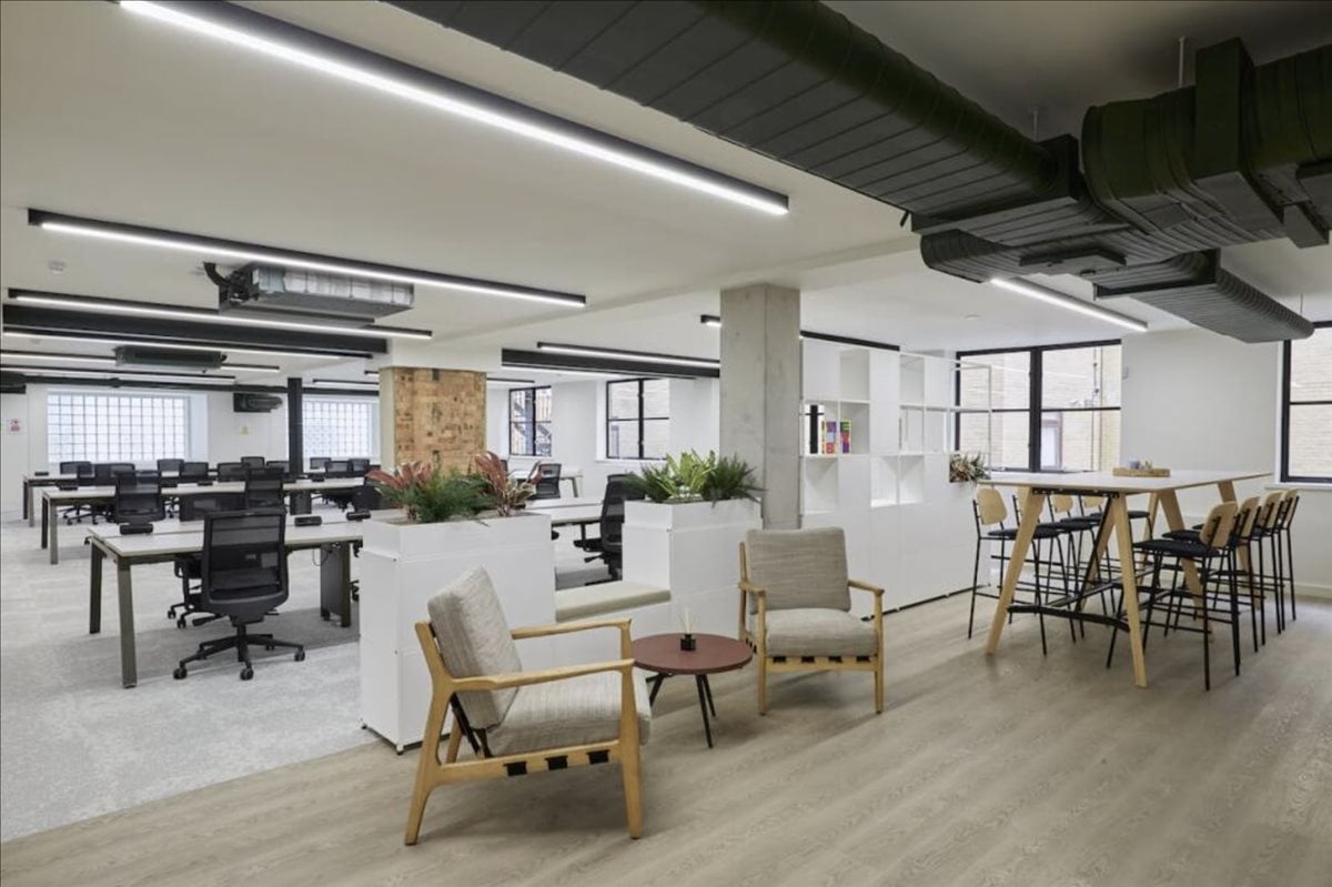 Photo of an office at 20 Queen Elizabeth Street, Goat Yard SE1 2RJ