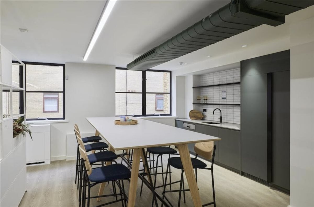 Photo of an office at 20 Queen Elizabeth Street, Goat Yard SE1 2RJ