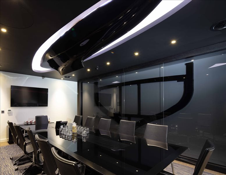 Photo of the workspace available at 20 St Dunstan's Hill EC3R 8HL