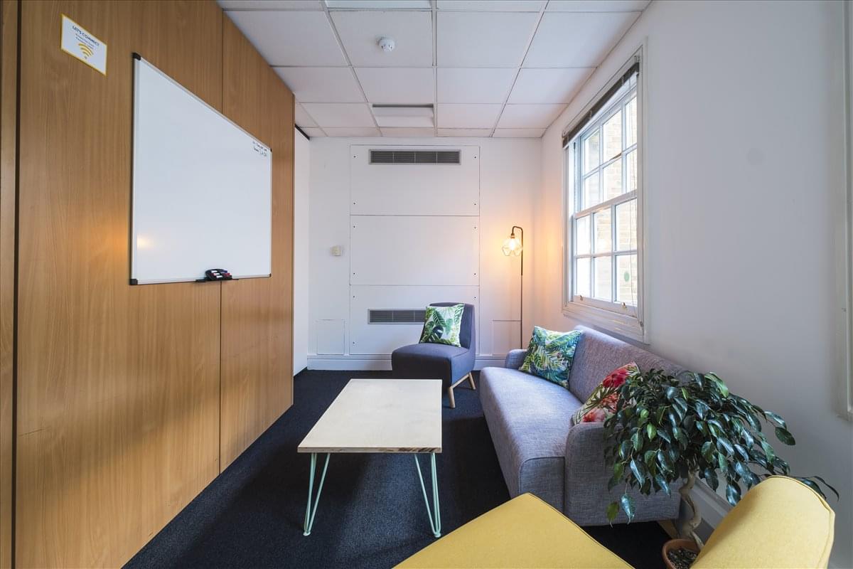 Photo of the workspace available at 20 St Thomas Street, Southwark SE1 9RG