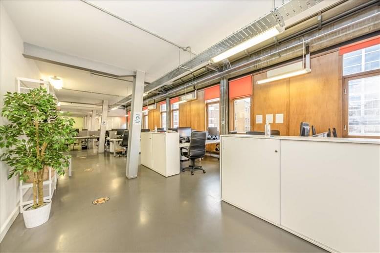 Image of the workspace at 21 Queen Elizabeth Street SE1 2PD