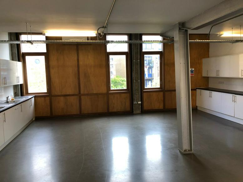 Photo of an office at 21, Queen Elizabeth Street SE1 2PD