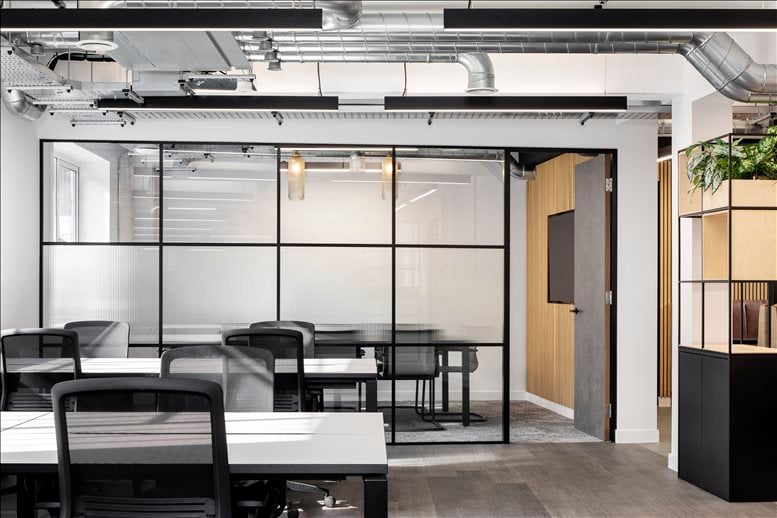 Photo of an office at 21a St John Street, Bedford House WC1N 2BF