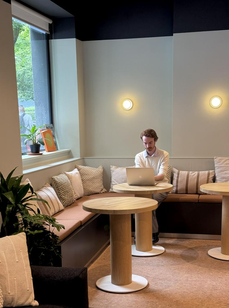 Photo of an office at 22, Northdown Street N1 9BG