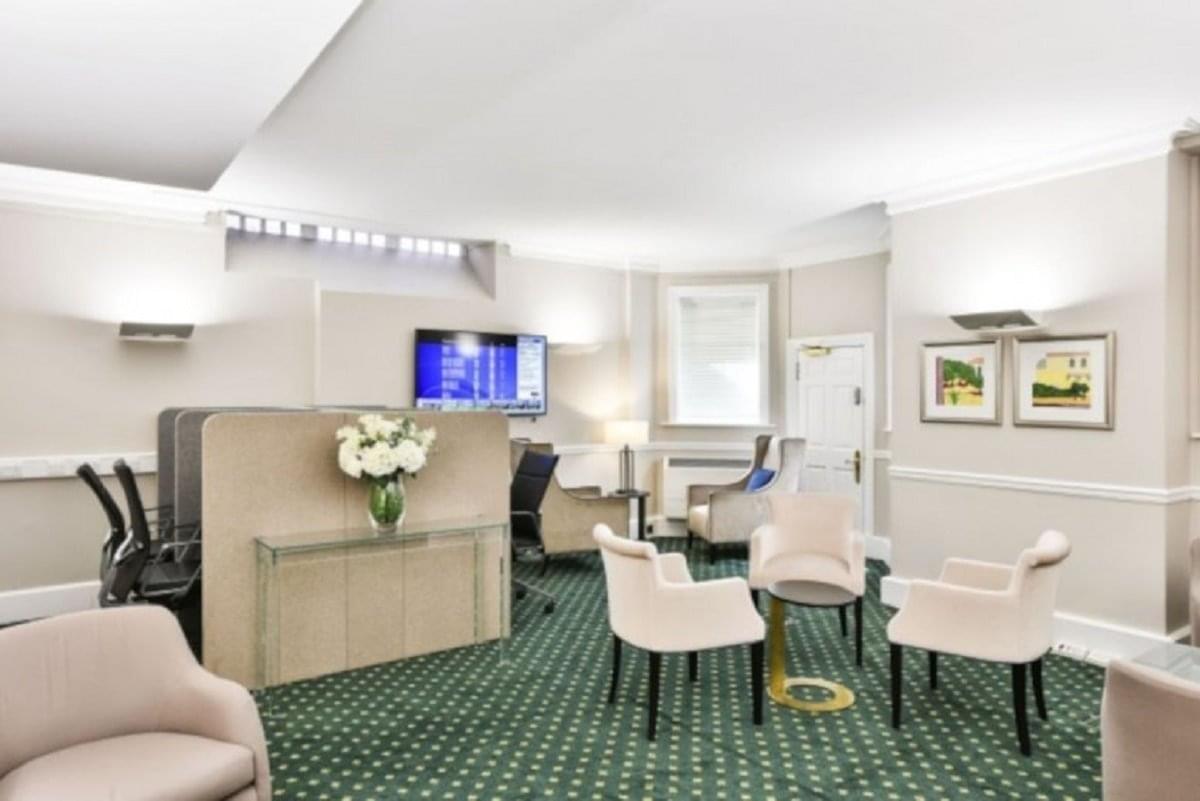 Image of an office at 23-24 Berkeley Square W1J 6HE