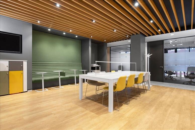 Photo of the workspace available at 239 High Street Kensington, Central London W8 6SN