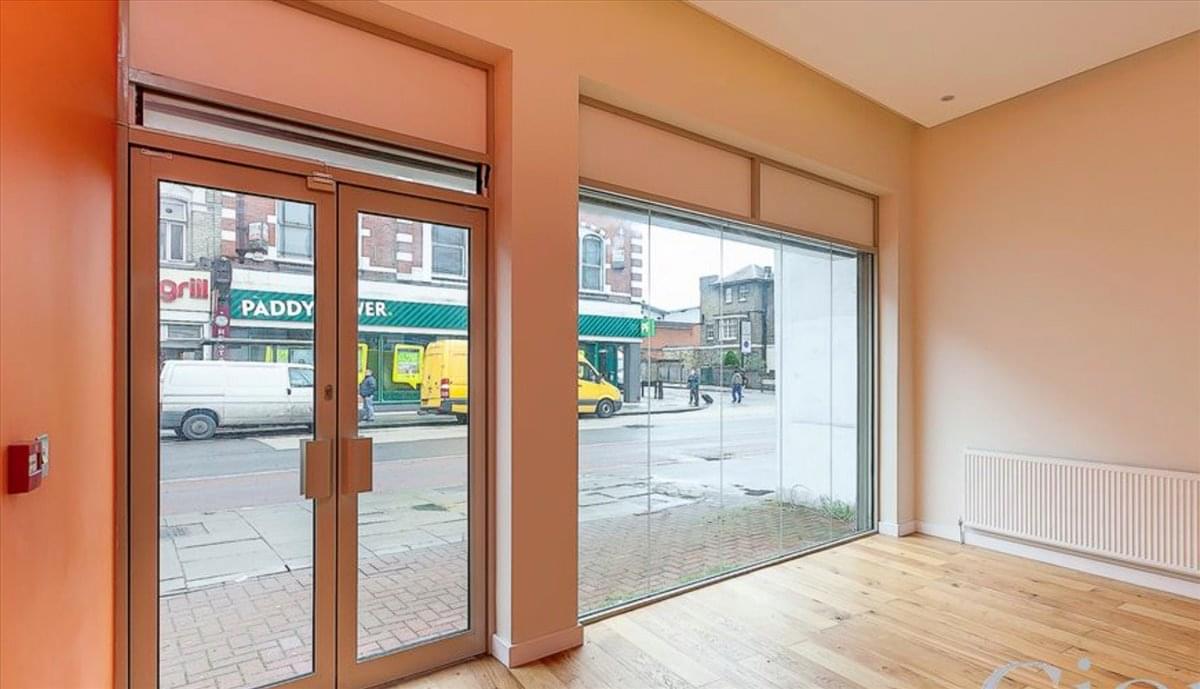 Photo of Office Space on 244a Kilburn High Road - Kilburn