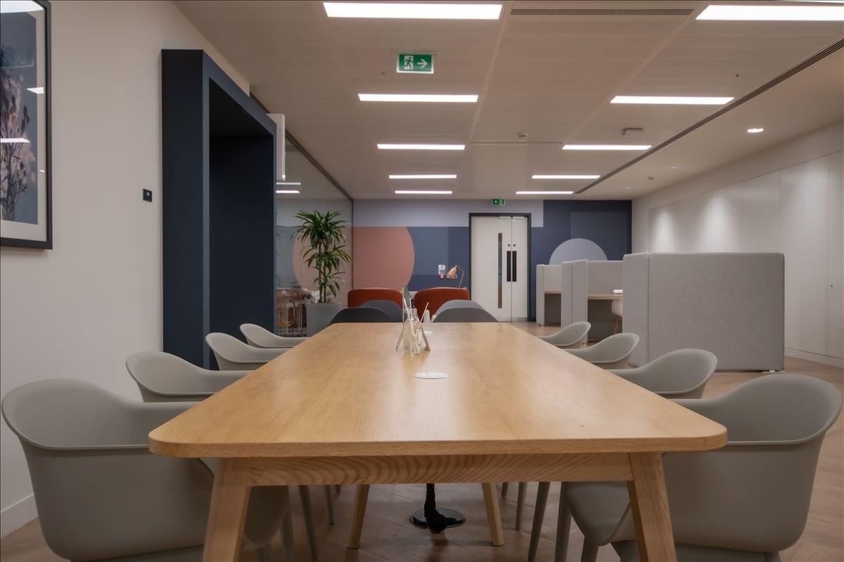 Image of the workspace at 245 Hammersmith Road, Floor 1st & 2nd W6 8PW