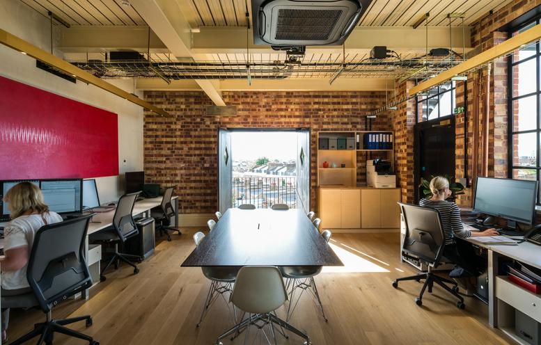 Photo of an office at 248, Ferndale Road SW9 8FR