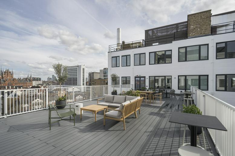 Photo of the workspace available at 24, Eversholt Street, Euston NW1 1AD