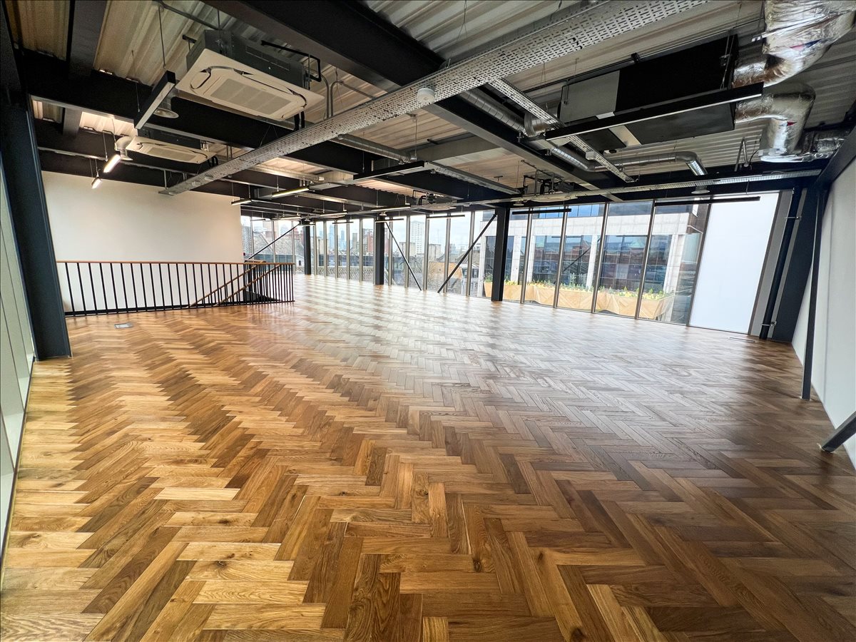 Photo of an office at 25 Settles Street E1 1JP