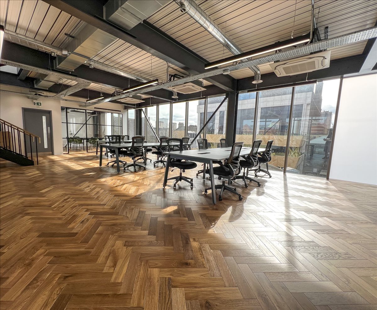 Image of the workspace at 25 Settles Street E1 1JP