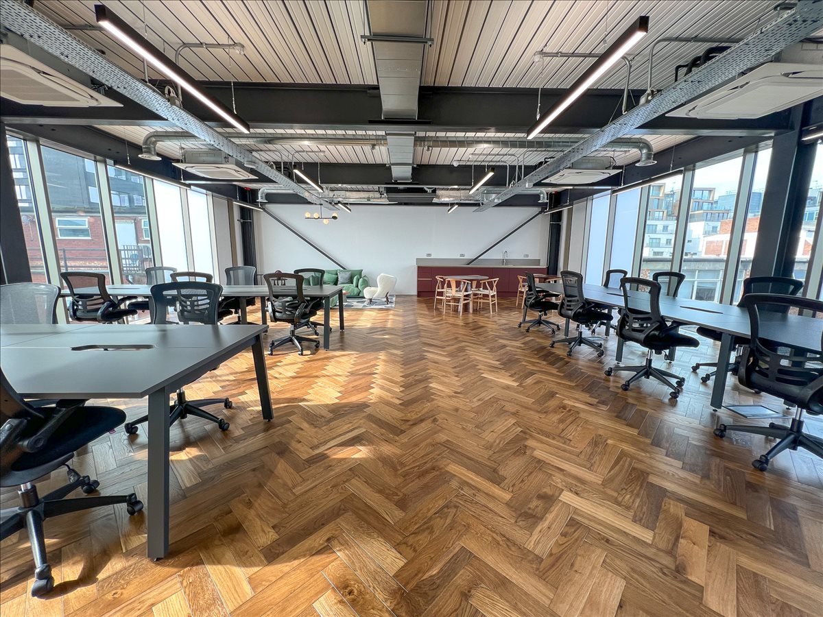 Photo of the workspace available at 25 Settles Street E1 1JP