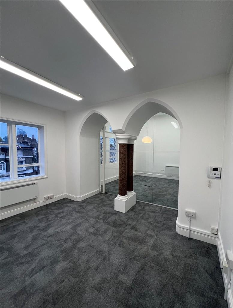 Image of the workspace at 262a Fulham Road, Chelsea Chambers SW10 9EL
