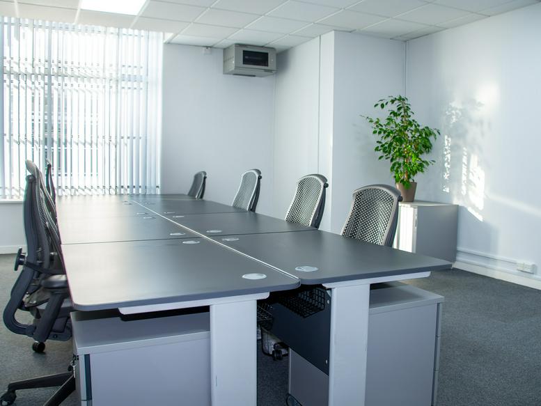 Photo of the workspace available at 265, Purley Way CR0 0XZ