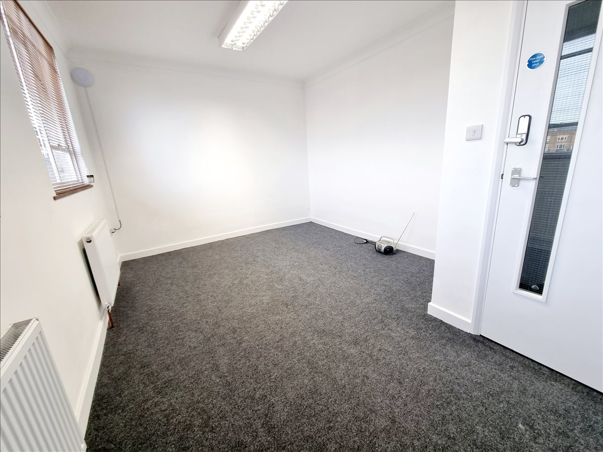 Photo of the office space available at 27-28 Windmill Street, Paro Business Centre DA12 1AX