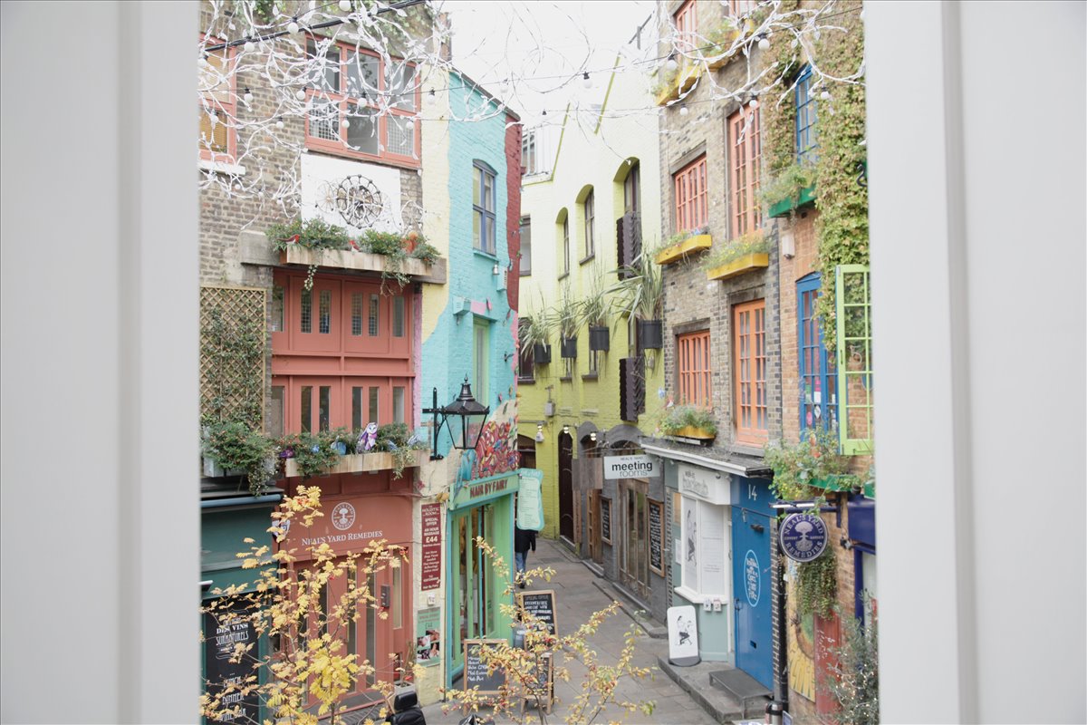Photo of Office Space on 1 Neal's Yard, West End - Covent Garden