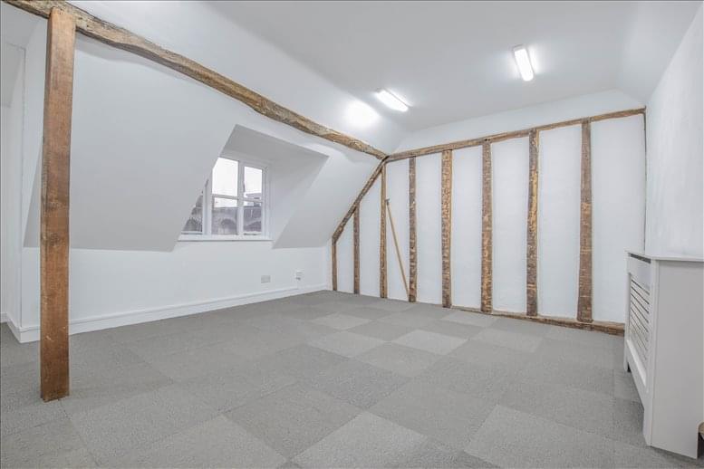 Image of the workspace at 27 A Fore St SG141DJ