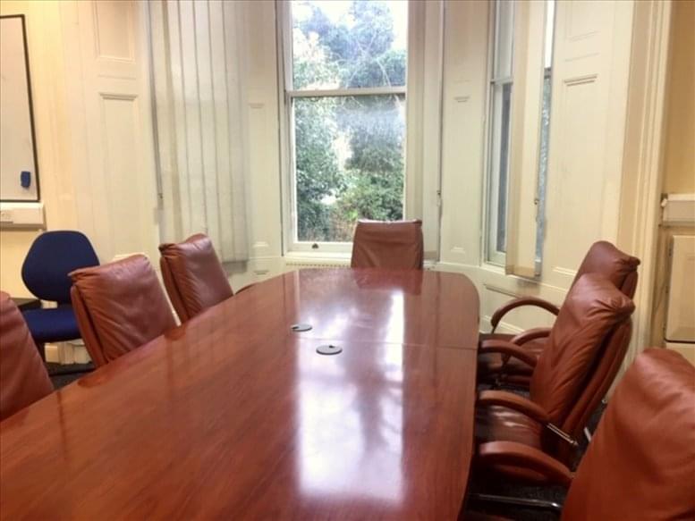 Photo of the workspace available at 282 Earls Court Road SW5 9AS