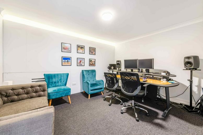 Photo of Aldgate East office spaces at 28 Hanbury Street E1 6QR