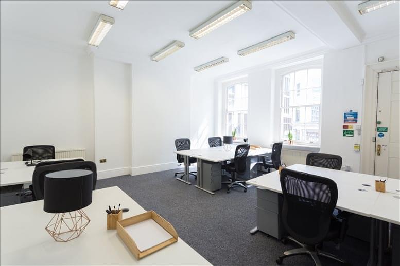 Image of an office at 28 Queen Street, Central London EC4R 1BB