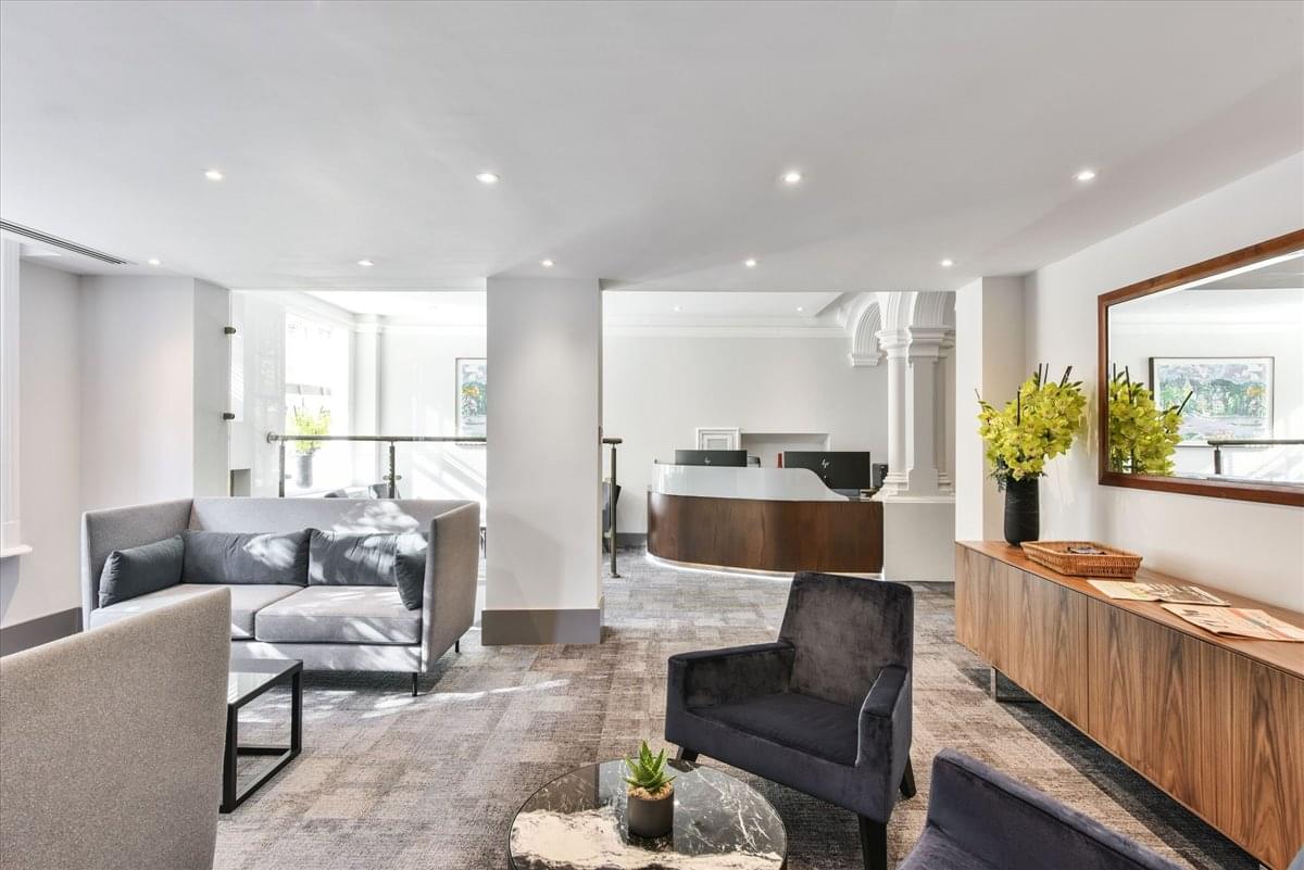 Image of an office at 29 Farm Street W1J 5RL
