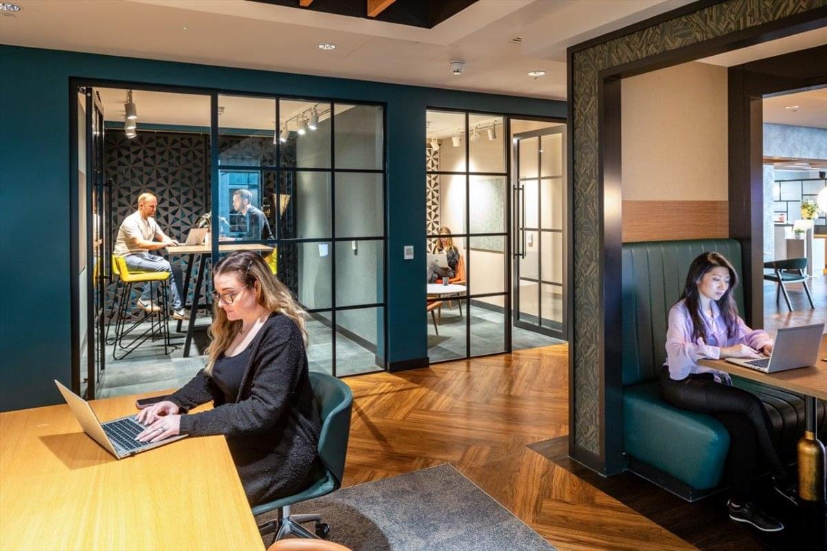 Photo of the workspace available at 2 Portman Street, W1H 6DU W1H 6DU