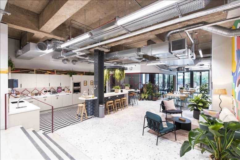 Image of an office at 2 Whitechapel Road E1 1EW