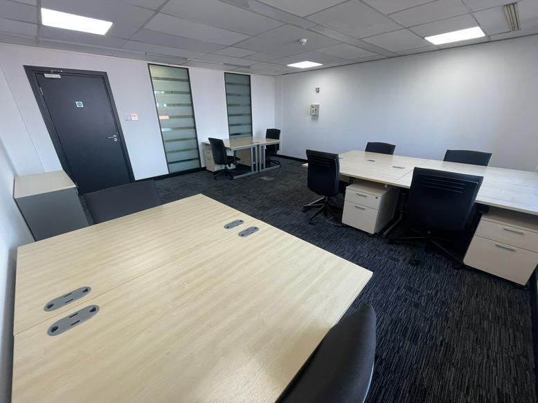 Photo of an office at 2a Charing Cross Road WC2H 0HF