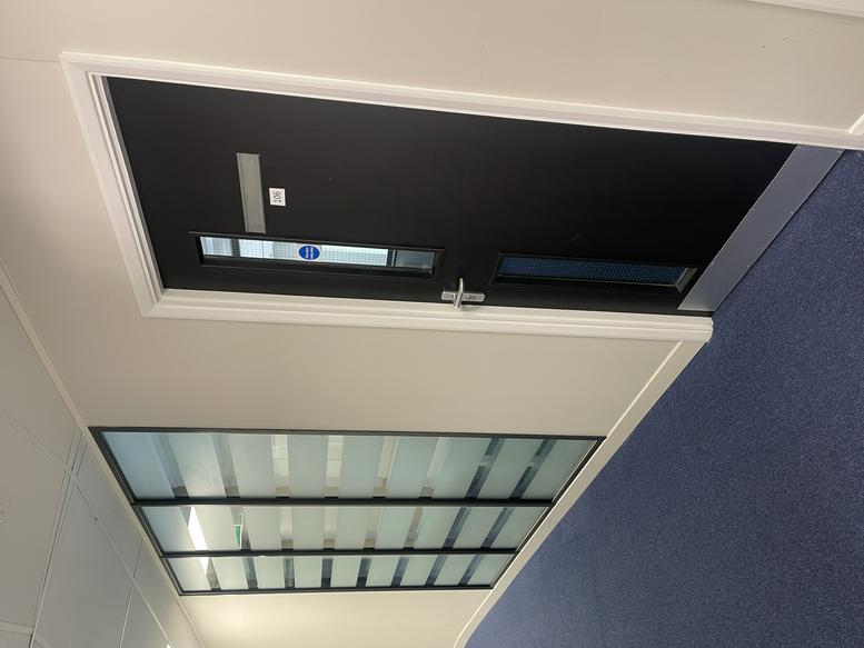 Photo of an office at 2a Charing Cross Road WC2H 0HF