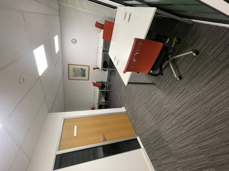Photo of an office at 2a Charing Cross Road WC2H 0HF